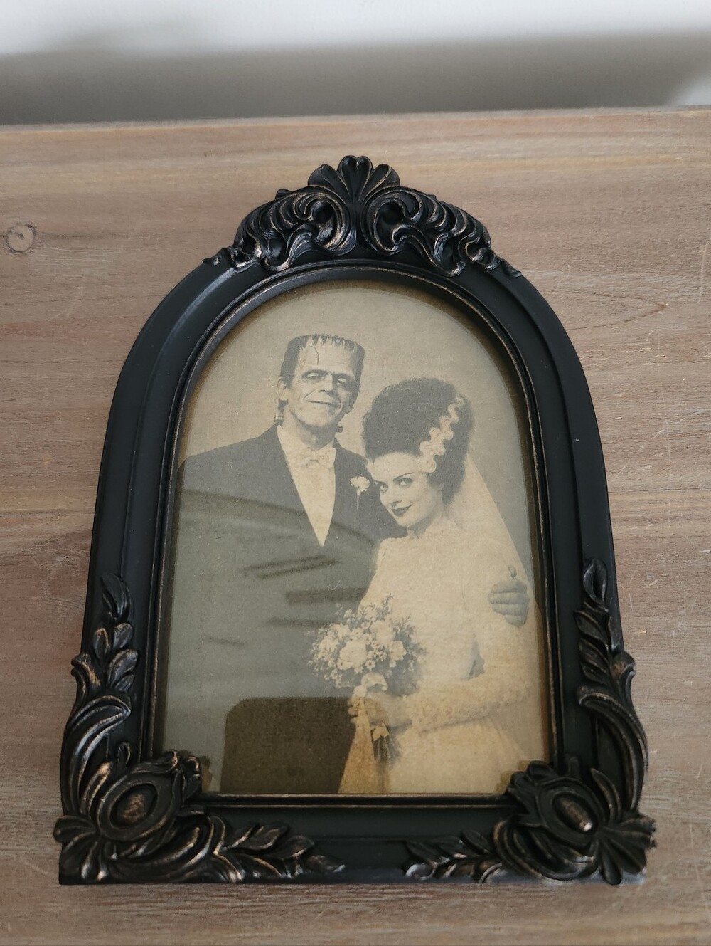 Rachel Zoe Gothic Black Ornate 4x6 Frame Halloween Frankenstein Wedding Picture - Picture 7 of 9